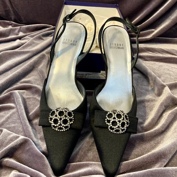 Stuart Weitzman Black Satin Heel w/Bow - Picture 1 of 3